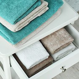 Meubles de rangement salle de bain