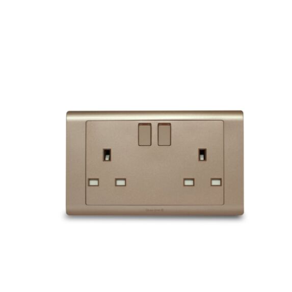Double Prise de courant avec interrupteur 13A Standard BS R2747CGL - MK HONEYWELL